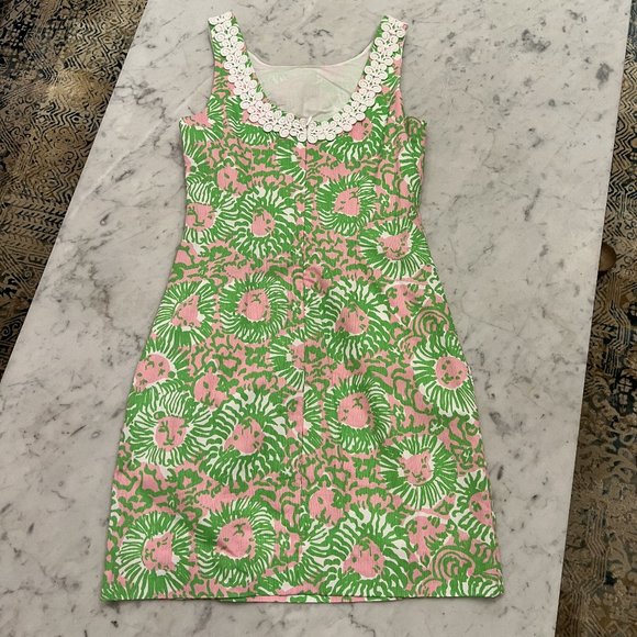 Like new! Lilly Pulitzer Liz Sunnyside Lions Print Green & Pink Shift Dr… - Picture 5 of 14